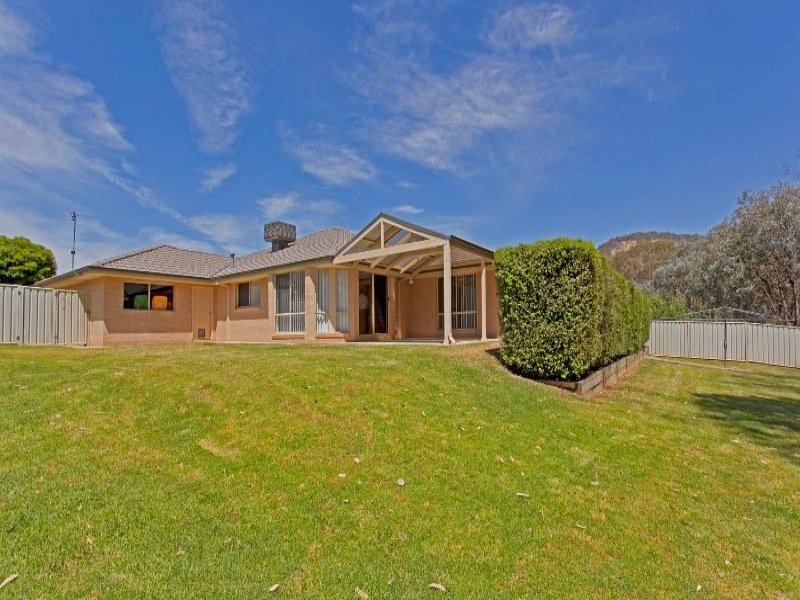 7 Nedlands Close, West Wodonga, VIC 3690