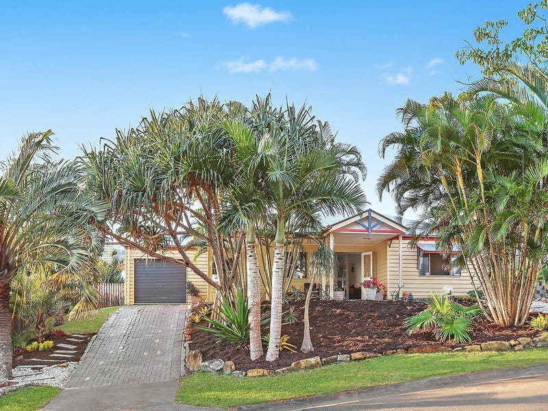 9 Bertrand Road, Sunrise Beach, QLD 4567