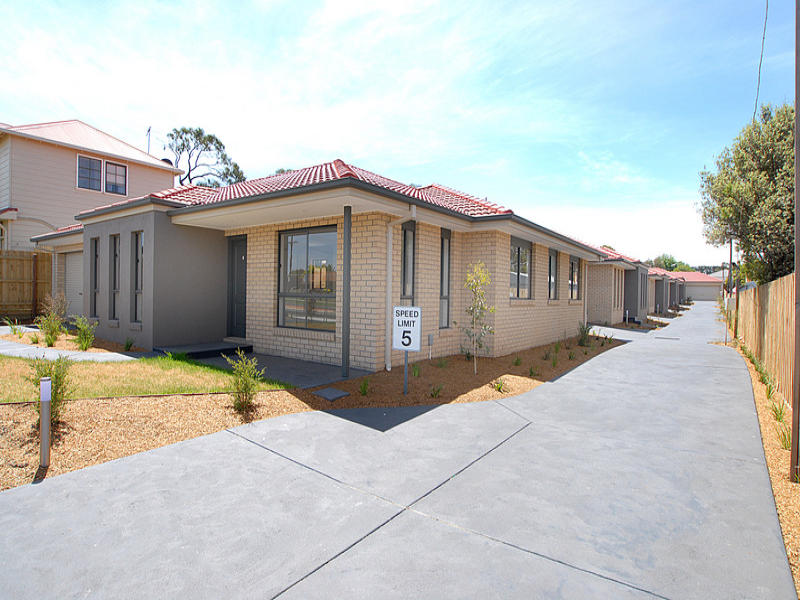 4/38 McCormicks Road, Skye, Vic 3977 Property Details