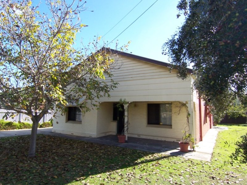 8 Iona Street, Broadview, SA 5083