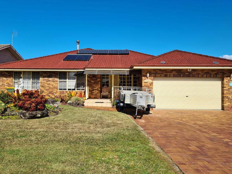 334 Crestwood Drive, Port Macquarie, NSW 2444