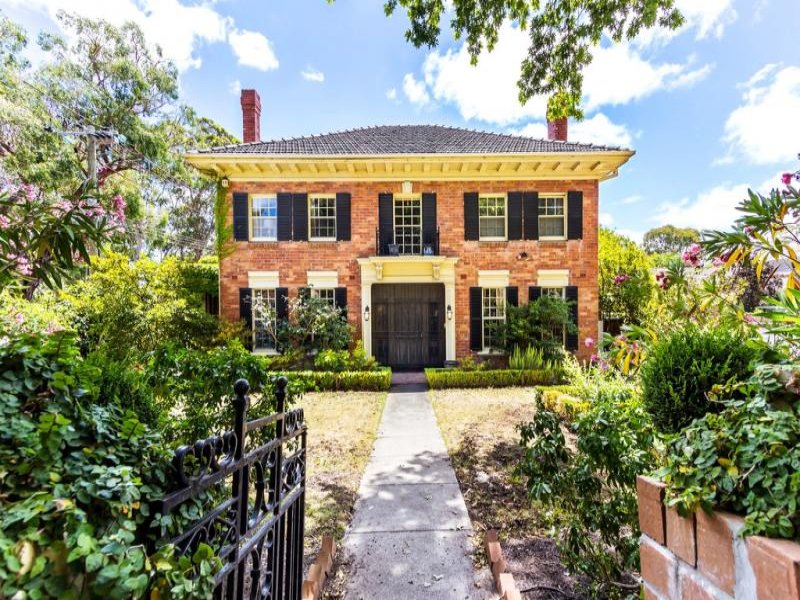 67 Mont Albert Road, Canterbury, Vic 3126 Property Details