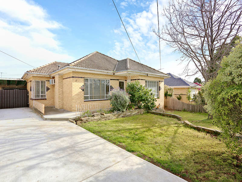 11 Alec Crescent, Fawkner, Vic 3060 - Property Details