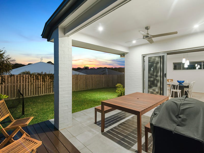 39 Sapphire Place, Elanora, Qld 4221 House for Sale