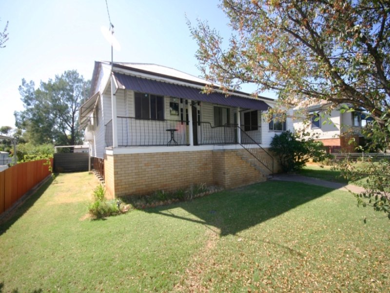 136 Barwan Street, Narrabri, NSW 2390 Property Details