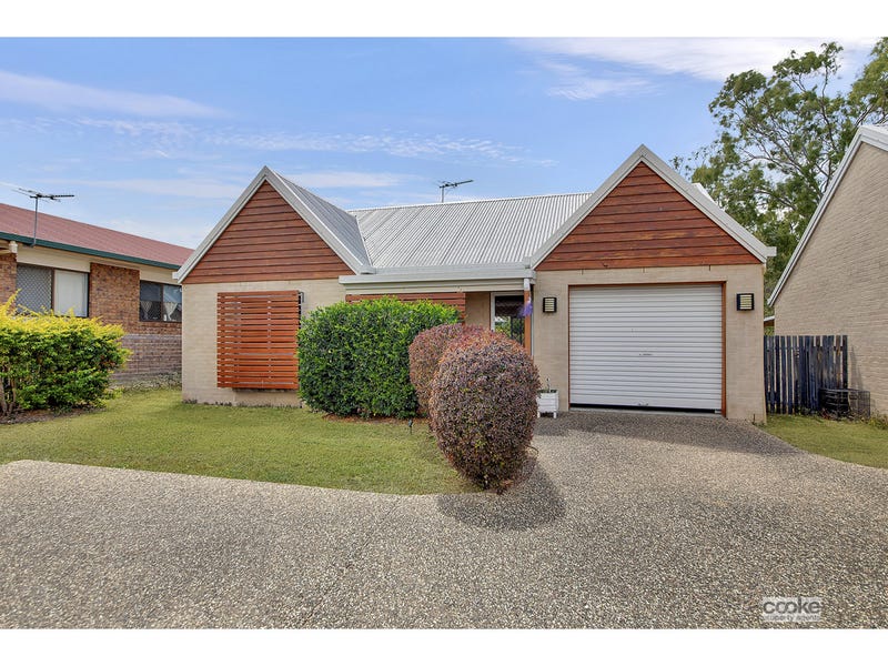 2/576 Norman Road, Norman Gardens, Qld 4701