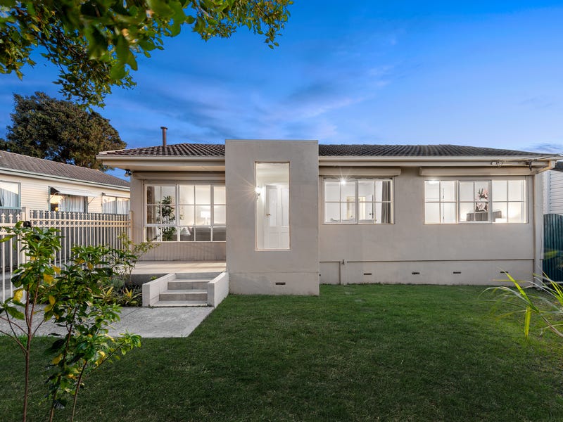 Real Estate & Property for Auction in Clayton, VIC 3168 (+3 locations