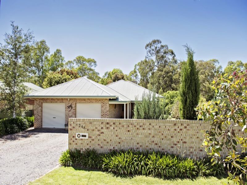 246 River Street, Corowa, NSW 2646 Property Details