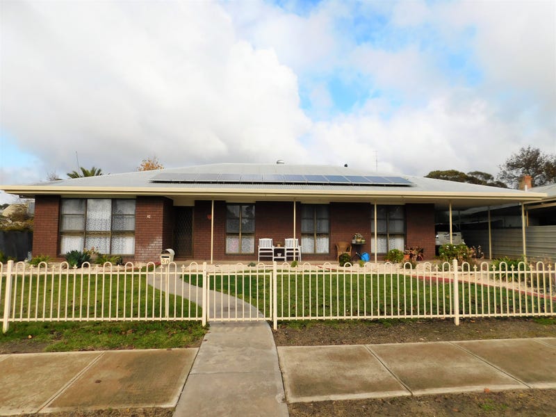 30 Crocker Street, Bordertown, SA 5268 Property Details