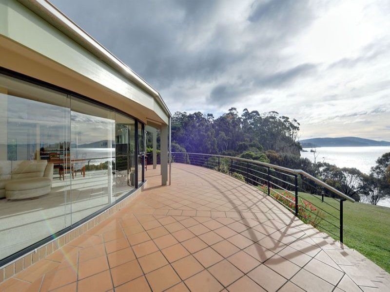 40 Fossil Cove Drive, Blackmans Bay, Tas 7052