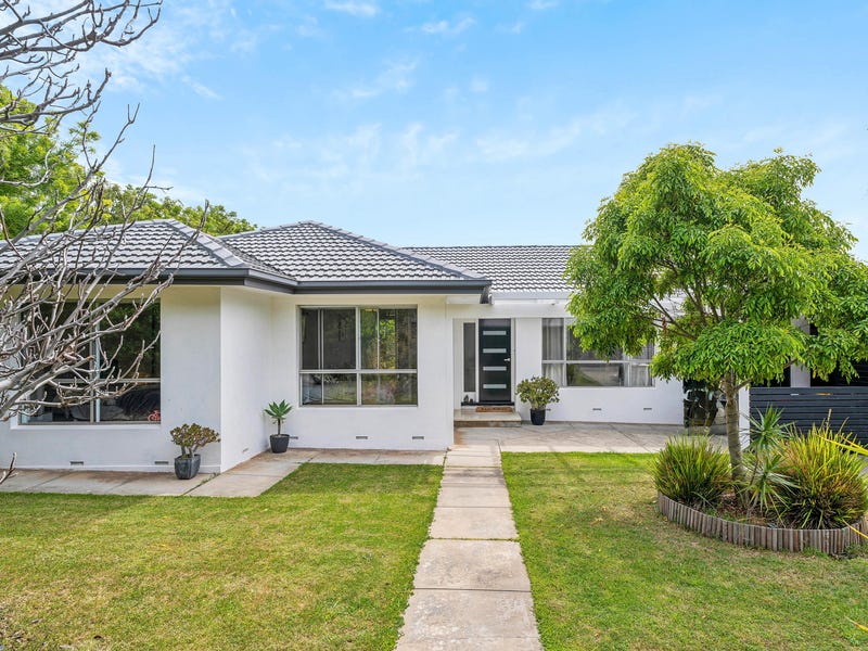 Houses for Sale in SA Pg. 56