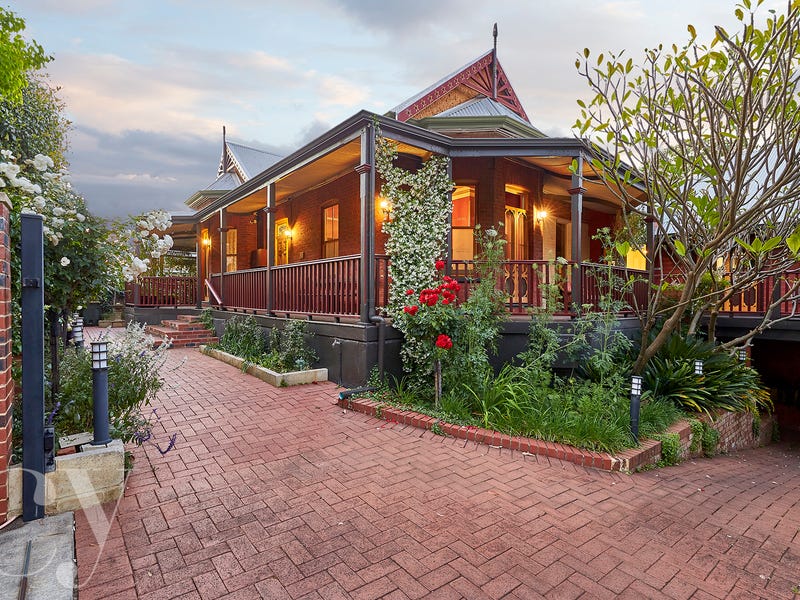 18 Victoria Street, Guildford, WA 6055