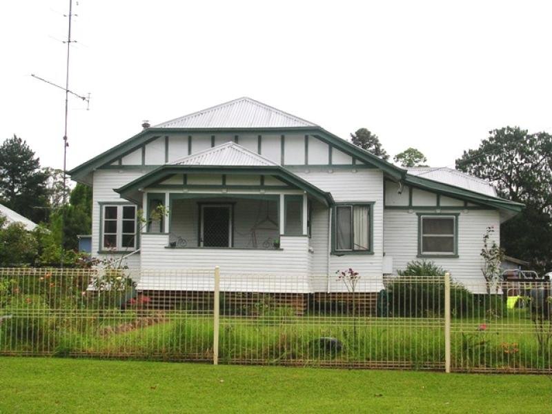 34 Richmond Street, Woodenbong, NSW 2476