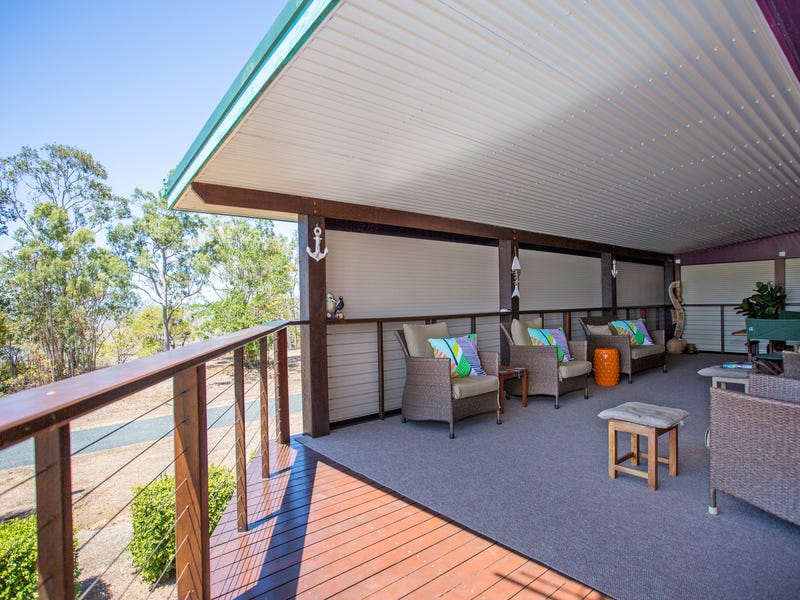 15 Repulse Esp, St Helens Beach, QLD 4798