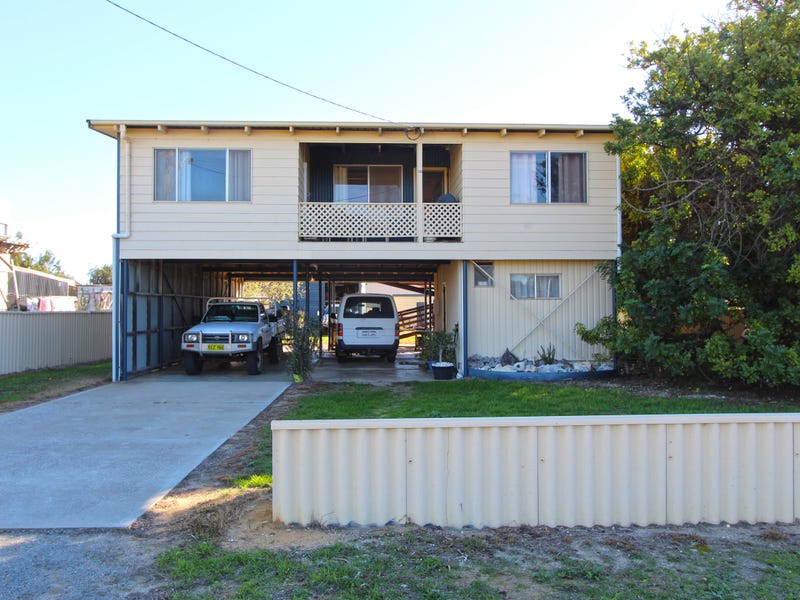 39 Nairn Street, Leeman, WA 6514