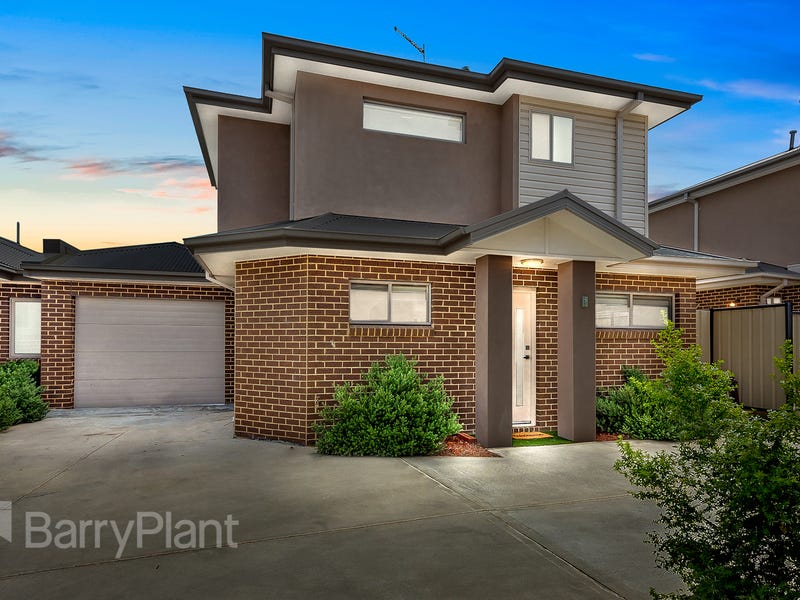 2/72 Errington Road, St Albans, Vic 3021