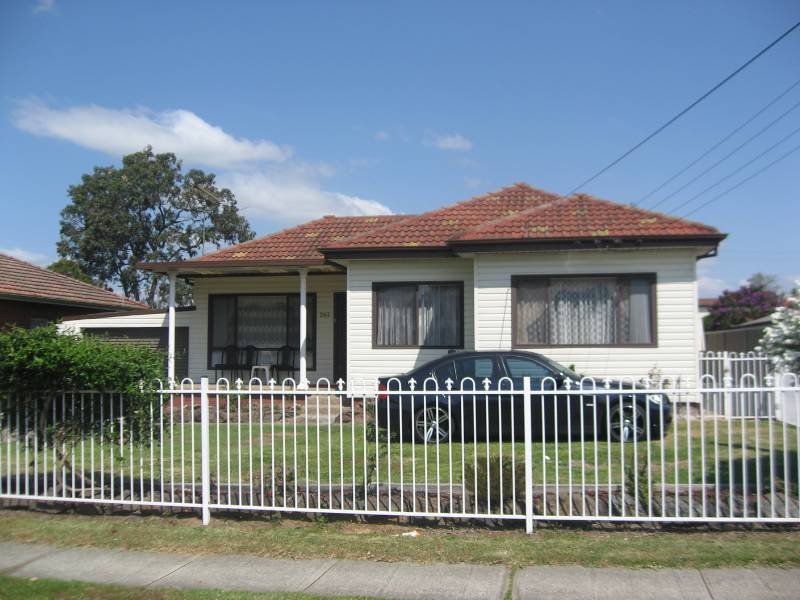 283 Brenan Street, Smithfield, NSW 2164