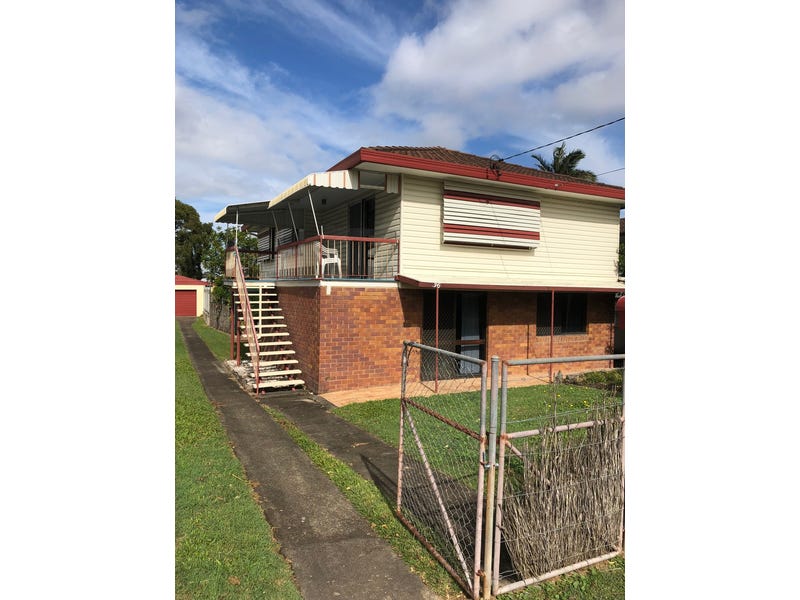 36 Connaught Street, Sandgate, QLD 4017