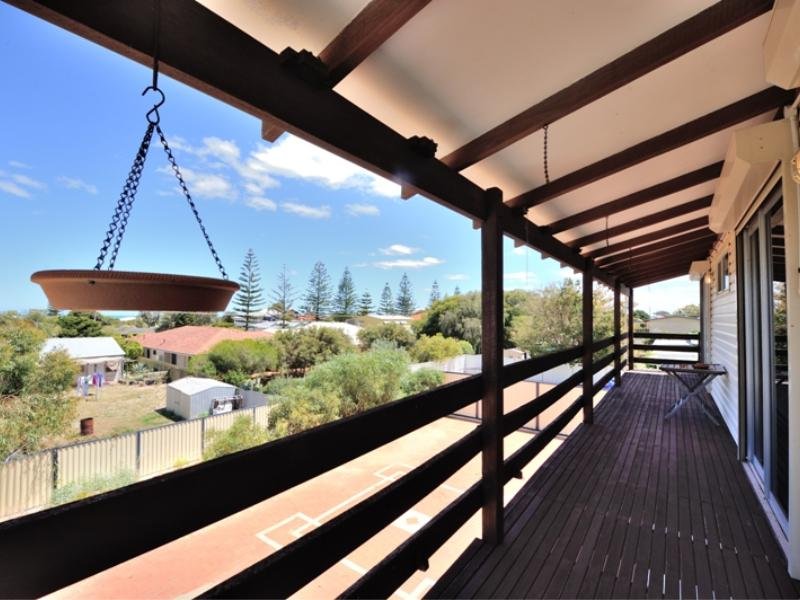 23 Heath Street, Singleton, WA 6175 Property Details