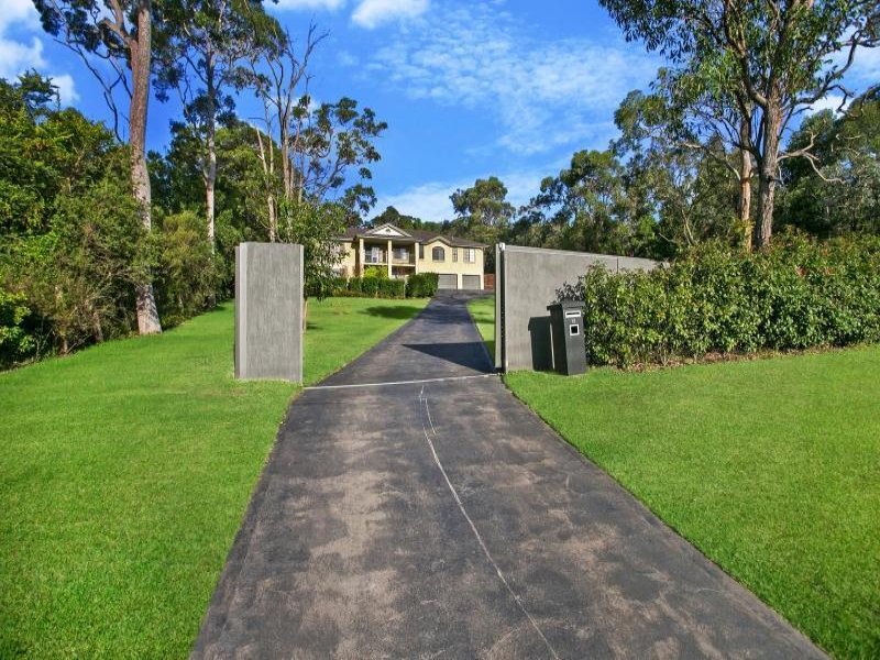 15 Cardale Road, Macquarie Hills, NSW 2285