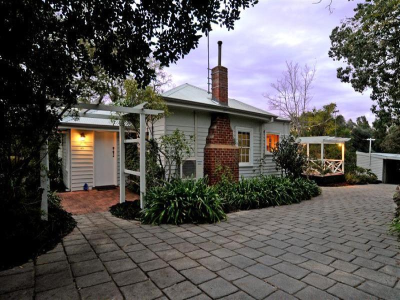 65 Old York Road, Greenmount, WA 6056