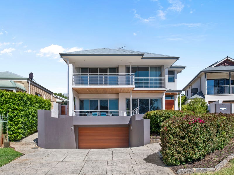 81 Riverton Drive W, Rossmoyne, WA 6148