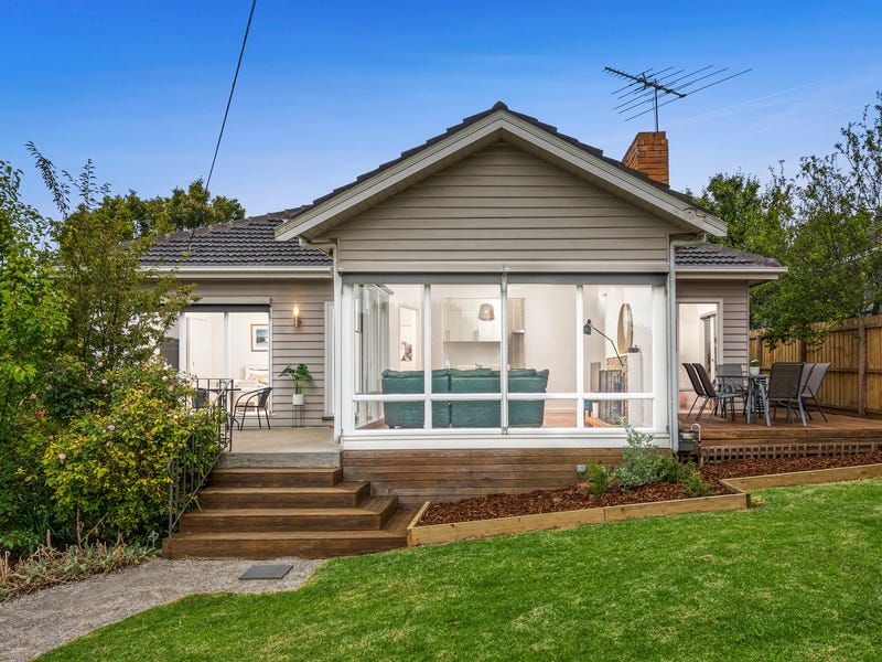 1/197 Mount Pleasant Road, Highton, Vic 3216 Property Details