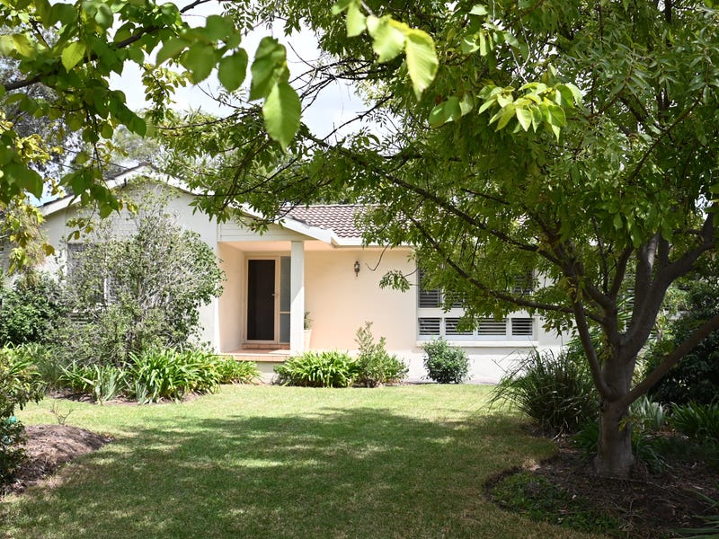 4 Mountain View Road, Mudgee, NSW 2850 Property Details