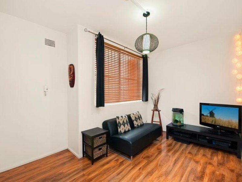 2/38 Rochester Street, Botany, NSW 2019 - Property Details