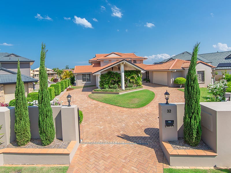 32 Reliance Court, Newport, QLD 4020
