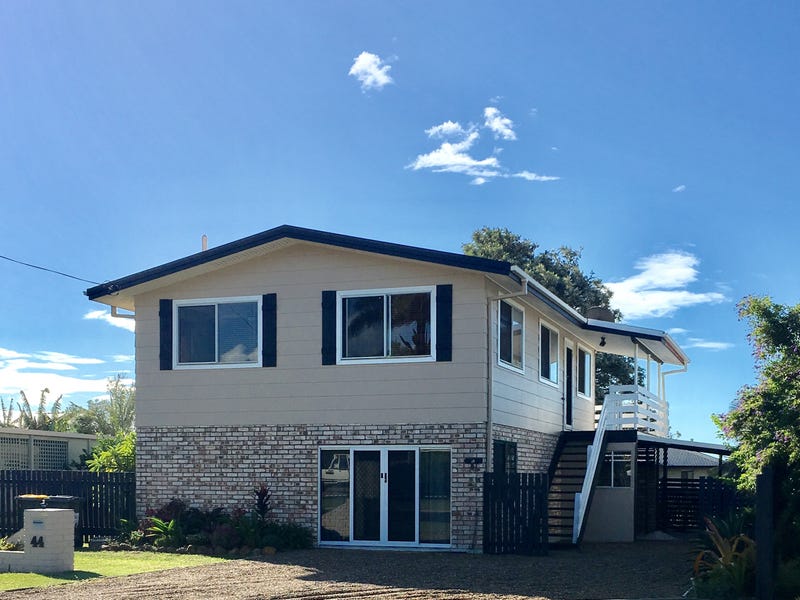 44 Wilfred St, Bargara, Qld 4670 Property Details