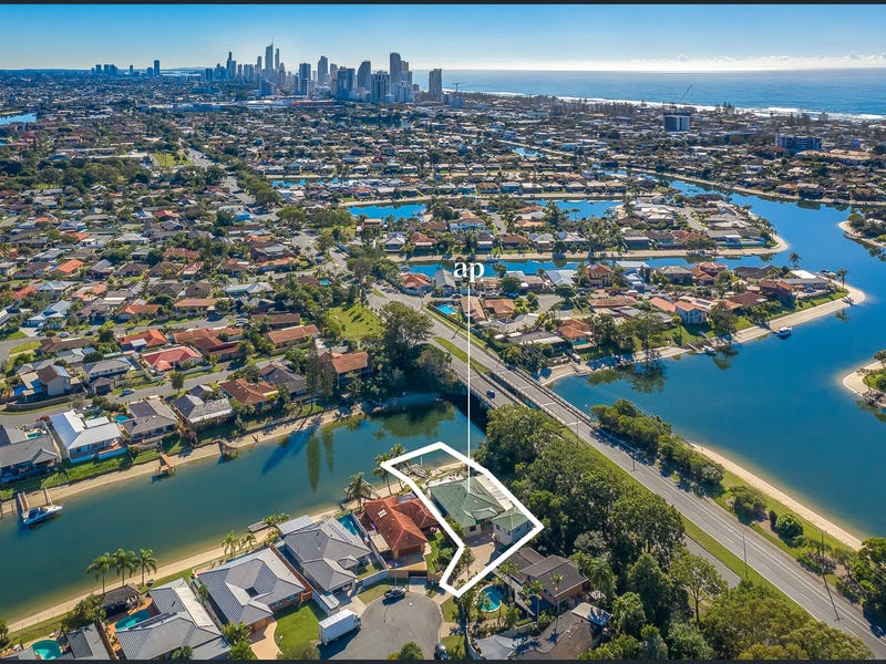 Houses for Sale in Mermaid Waters, QLD 4218 Pg. 2