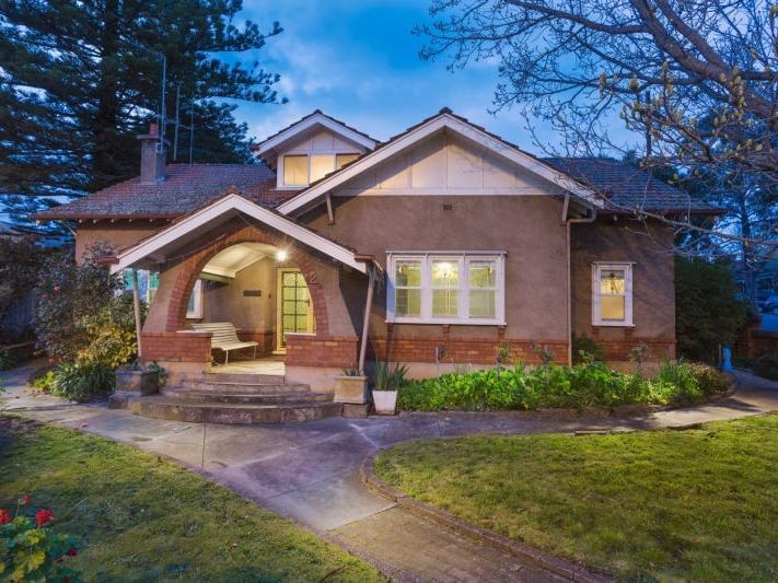 2 Eaglehawk Road, Bendigo, Vic 3550 Property Details