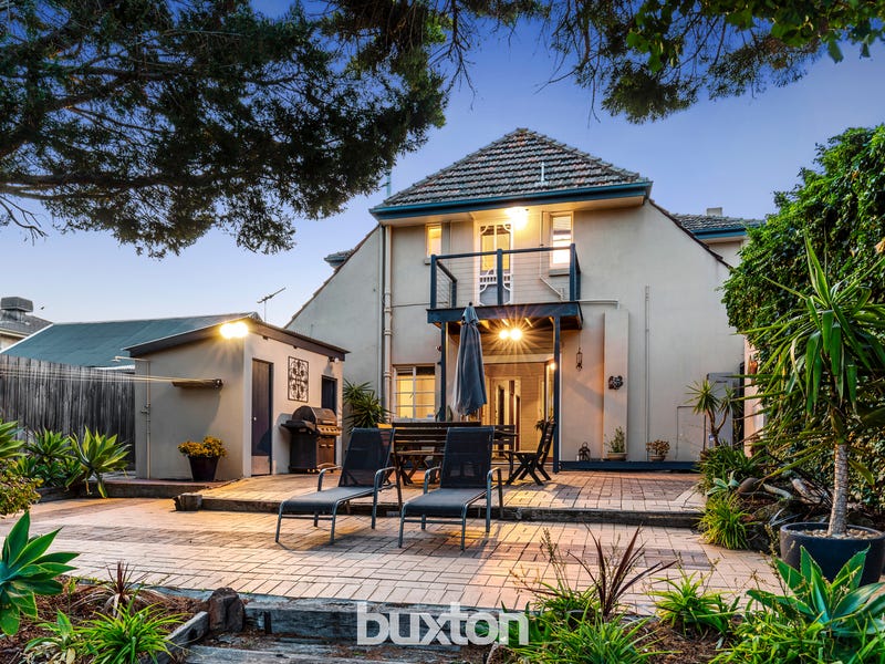 226 Nepean Highway, Seaford, Vic 3198 Property Details