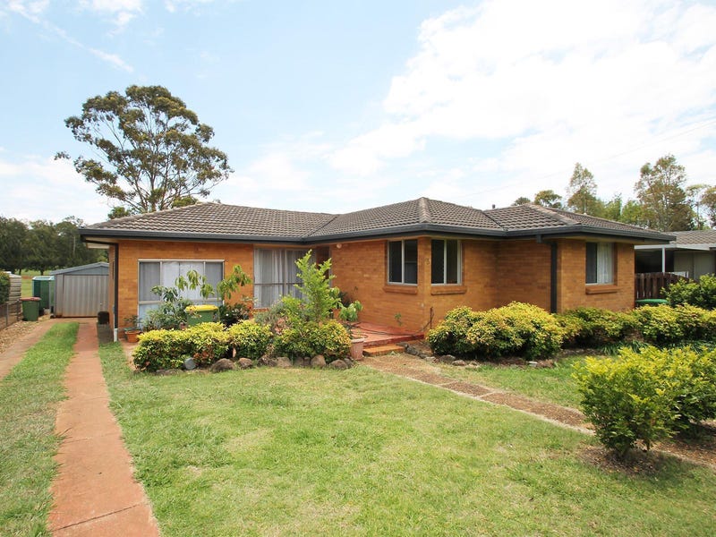 3 Balanga Court, South Toowoomba, QLD 4350
