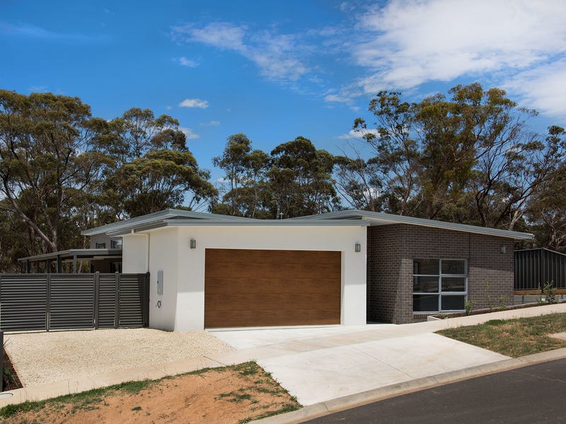 32 Mckenzie Way, Mckenzie Hill, VIC 3451