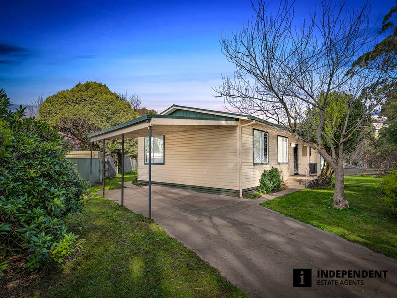 50 Main South Road, Drouin, Vic 3818 House for Sale