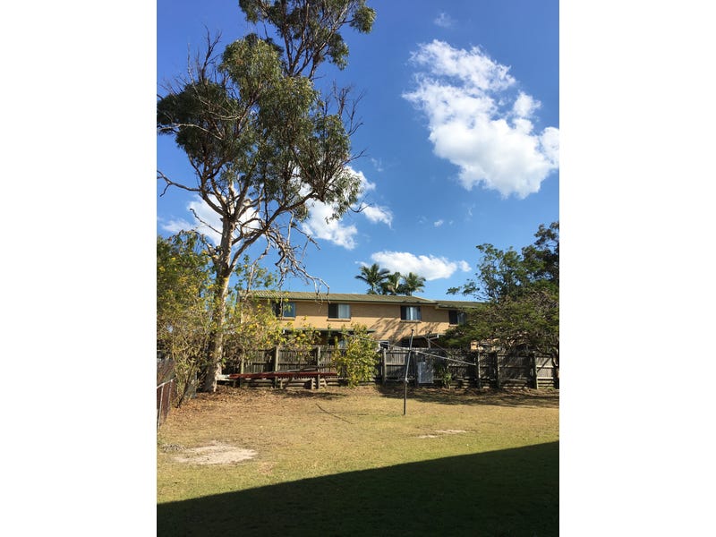 8 Defiance Road, Logan Central, QLD 4114