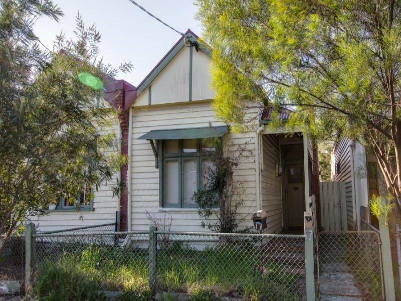 17 Bridge Street, Northcote, VIC 3070