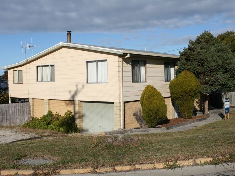 1 Street, Scamander, Tas 7215 Property Details