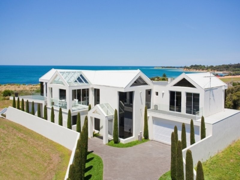 114 The Esplanade, Torquay, Vic 3228 Property Details