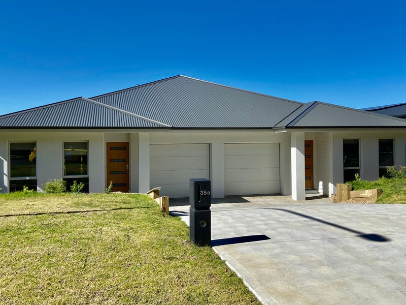 35 Pedder Drive, Burrill Lake, NSW 2539
