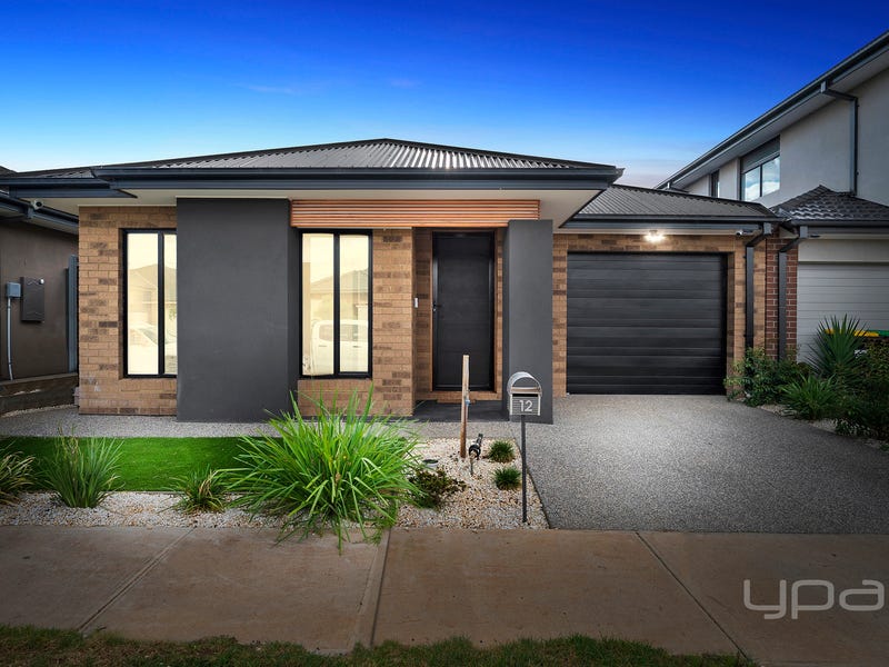 12 Westbury Avenue, Rockbank, Vic 3335 House for Sale