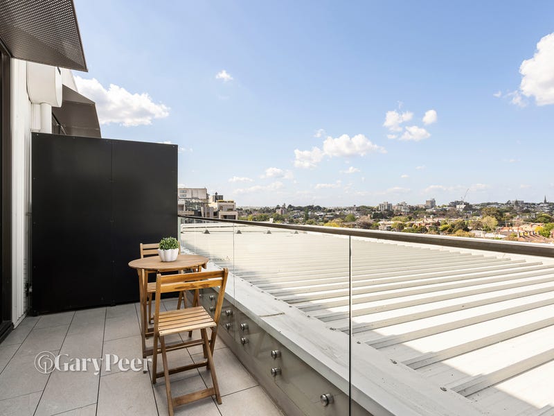 Real Estate & Property for Auction in Melbourne, VIC 3000 (+3 locations