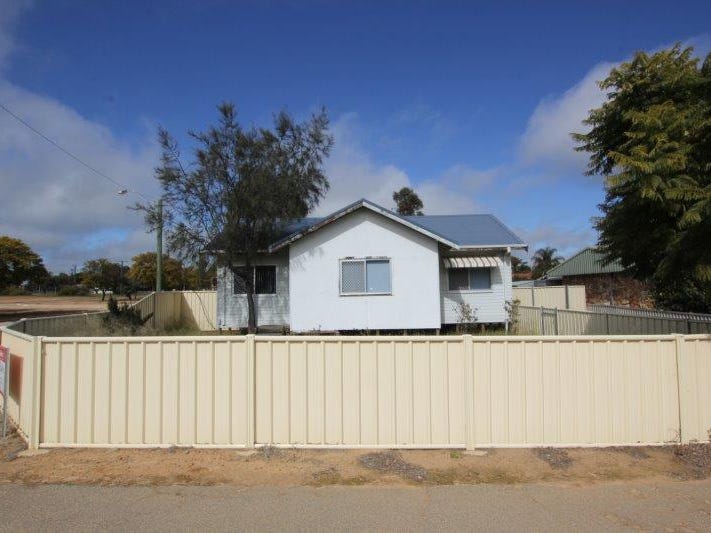 143 Todd Street, Merredin, WA 6415 House for Sale