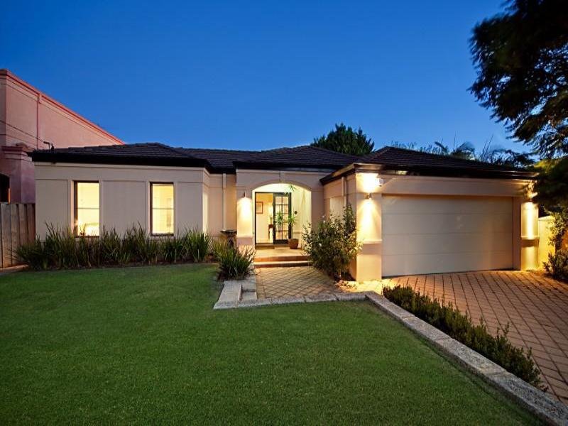 28 Pine Tree Lane, Mount Claremont, WA 6010