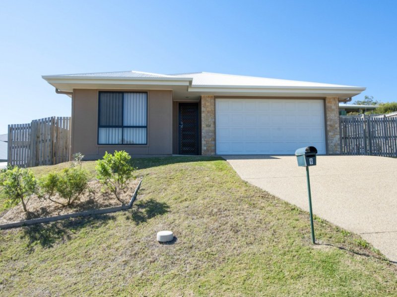 9 Stoneybrook Drive, Glen Eden, QLD 4680