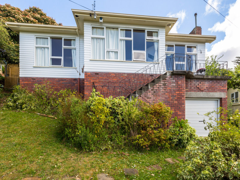 6 Buchanan Avenue, Sandy Bay, TAS 7005