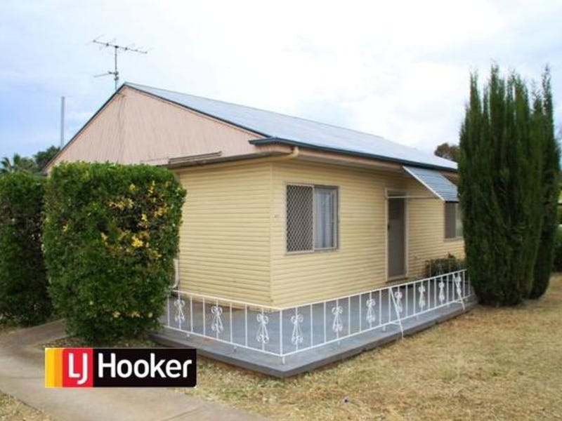 37 Byrnes Avenue, Tamworth, NSW 2340 Property Details