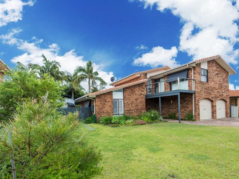 22 Witonga Drive, Yamba, NSW 2464